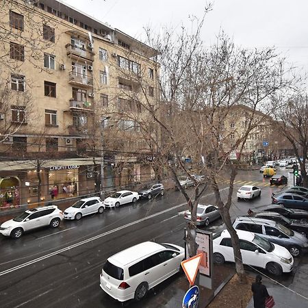19Tumanyan Excellent Apartment In The Centre Of Capital Jerevan Buitenkant foto